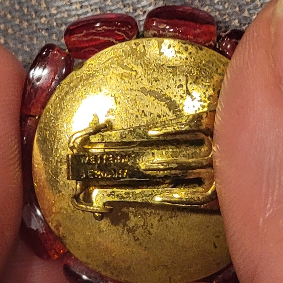 Made In Western Germany Vtg Clipon Earrings Gold Tone, Red Beaded Cluster Signed - Picture 5 of 11